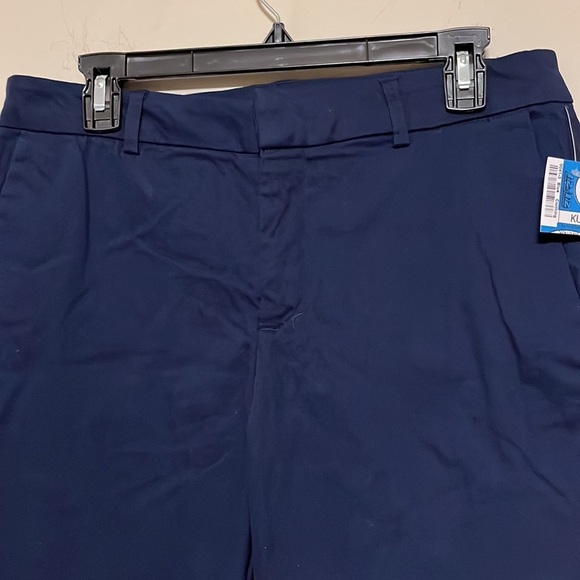 Kut navy blue pants. NWT. Sz 8 - Picture 2 of 8